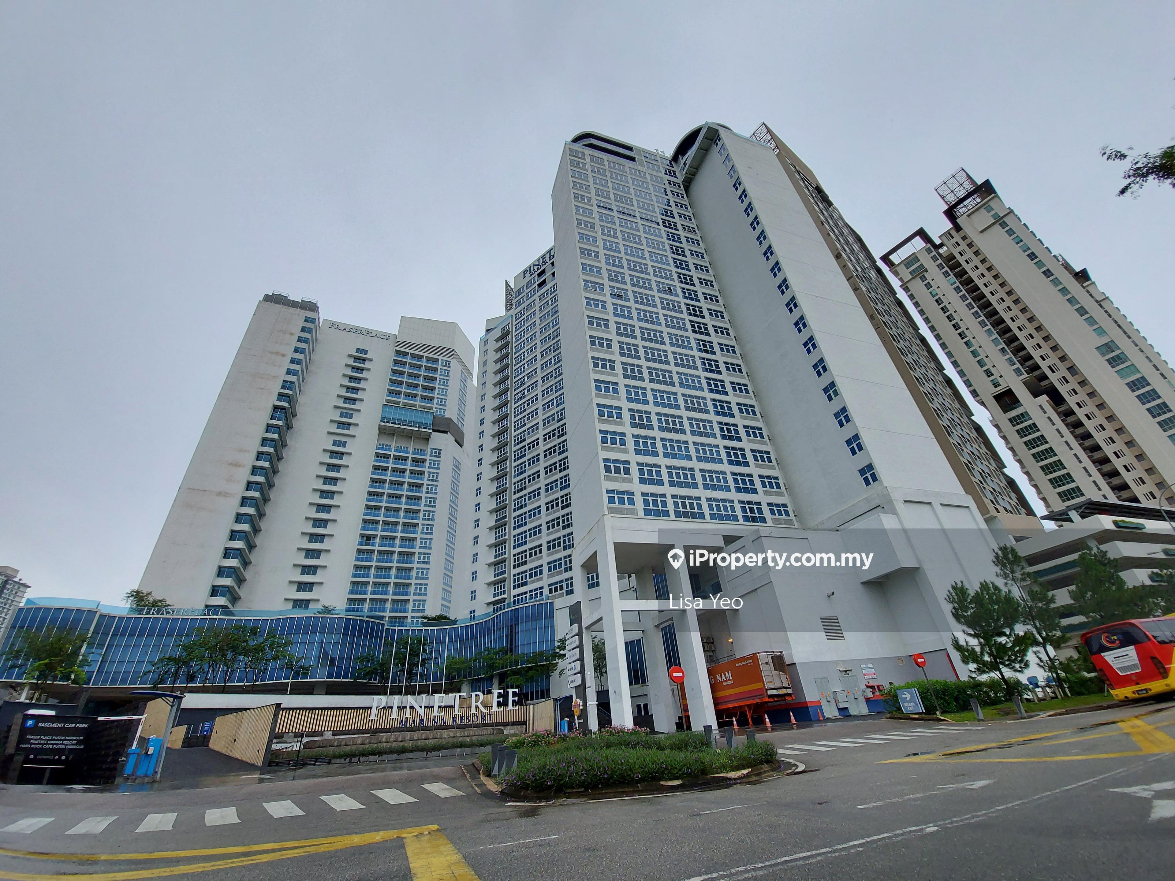 Puteri Harbour Pinetree Marina Resort For Sale 
