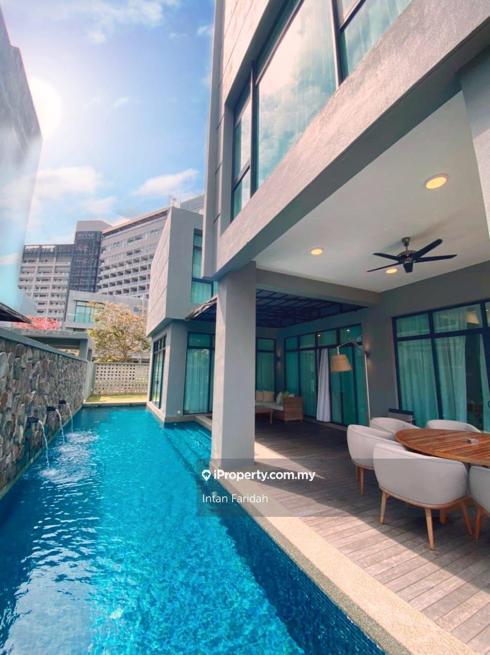 W9 unit Bungalow for Sale