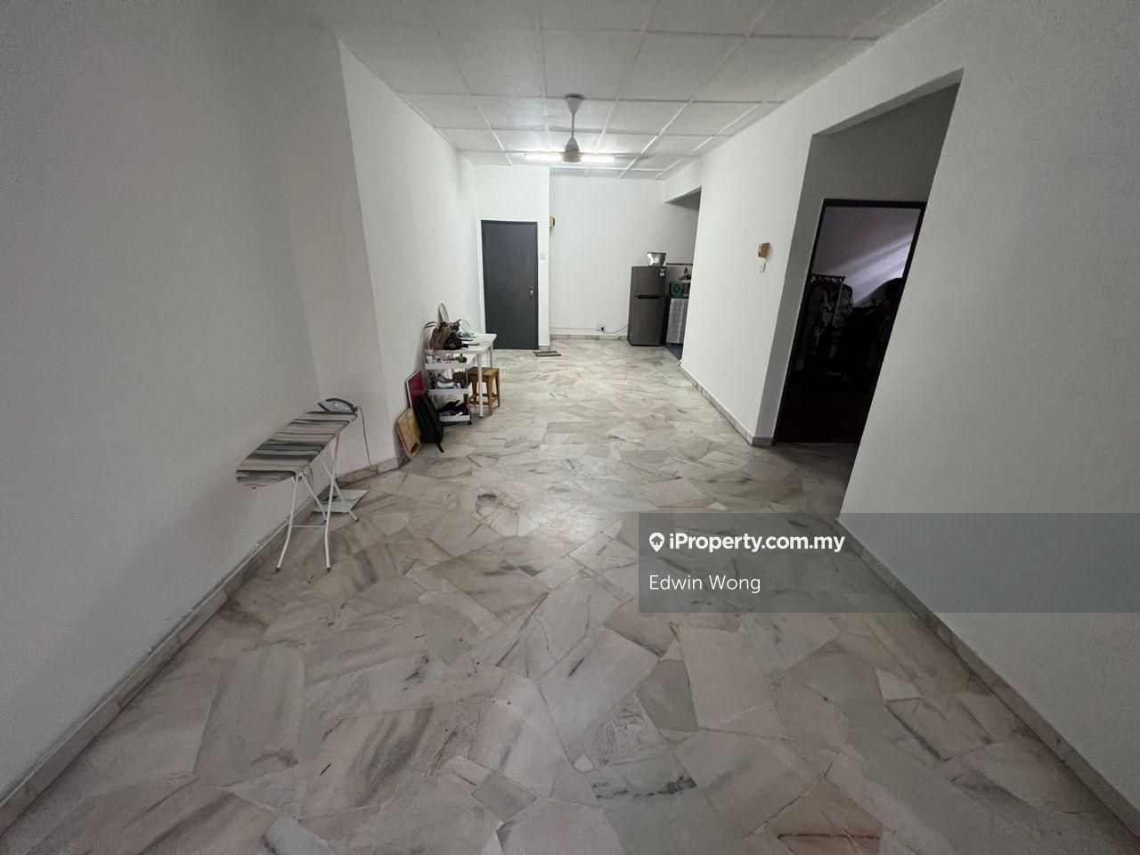 Pangsapuri Opal @ Ruby Apartment Subang Bestari U5