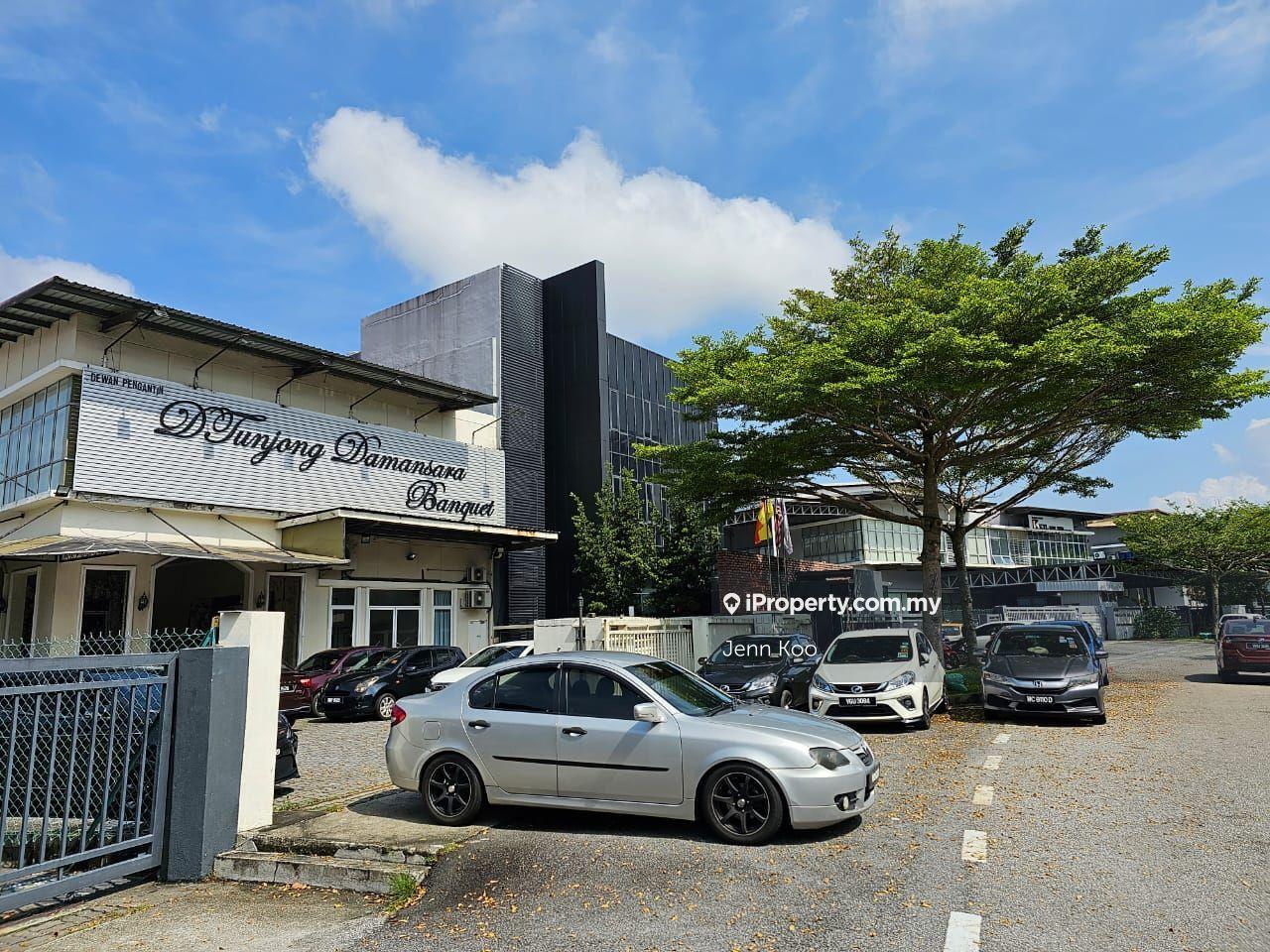 1.5 Storey Semi-D Factory at Jalan Teknologi, Pusat Teknologi Sunsuria
