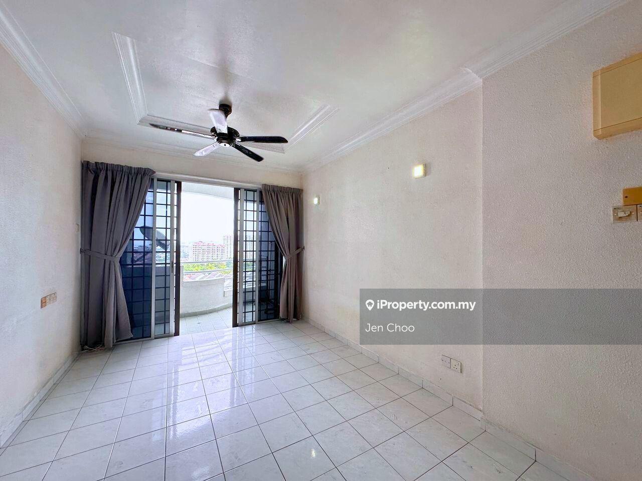 N-Park Condominium 700sf 2 carparks seaview near Penang Bridge USM