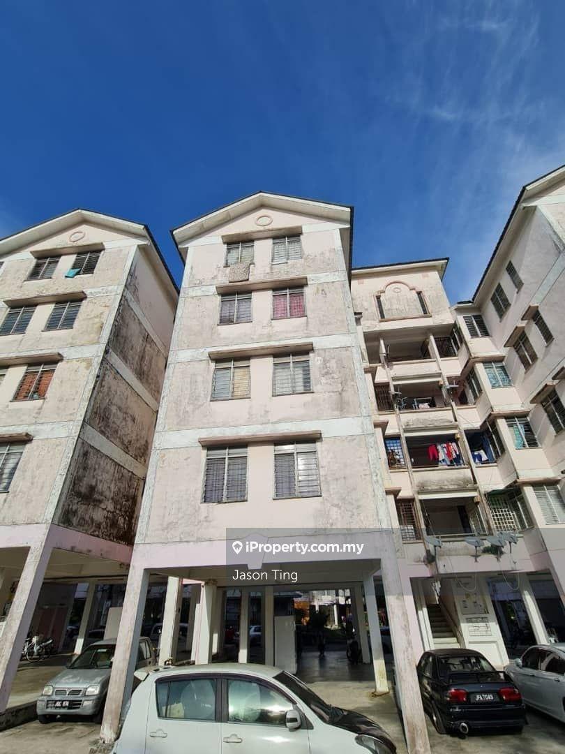 100% Loan Taman Daya@ Low Cost Flat For Sale