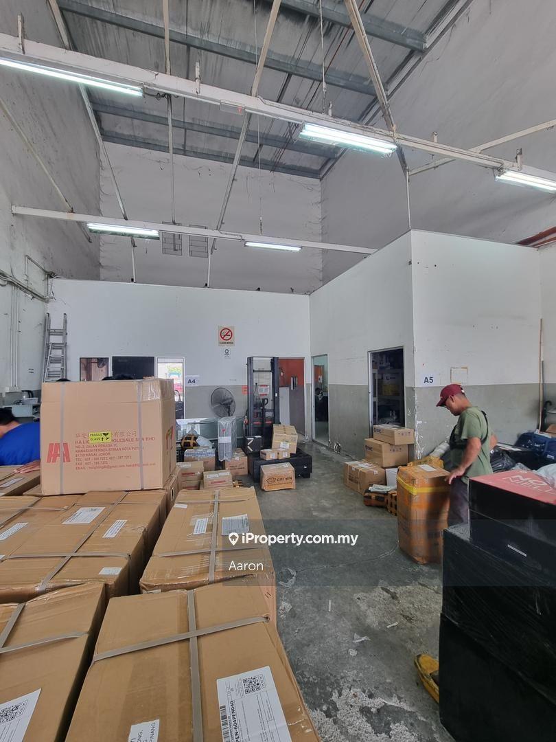 1.5 Storey Light Industry Warehouse @ Sungai Tiram Bayan Lepas