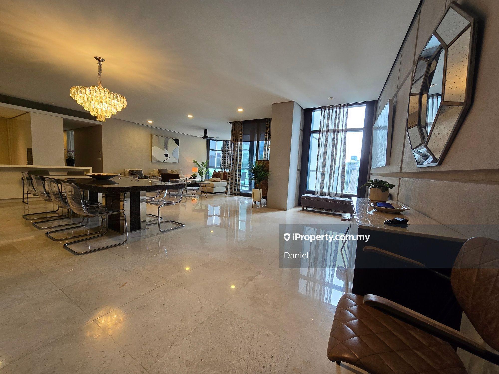 Limited topnotch abode next to KLCC Park with views & alfresco terrace