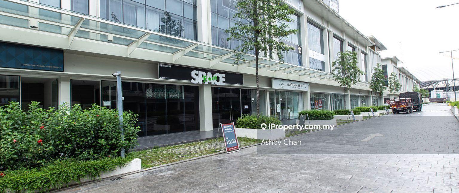 Upstairs Shop Office for rent, with Lift, Prime Location