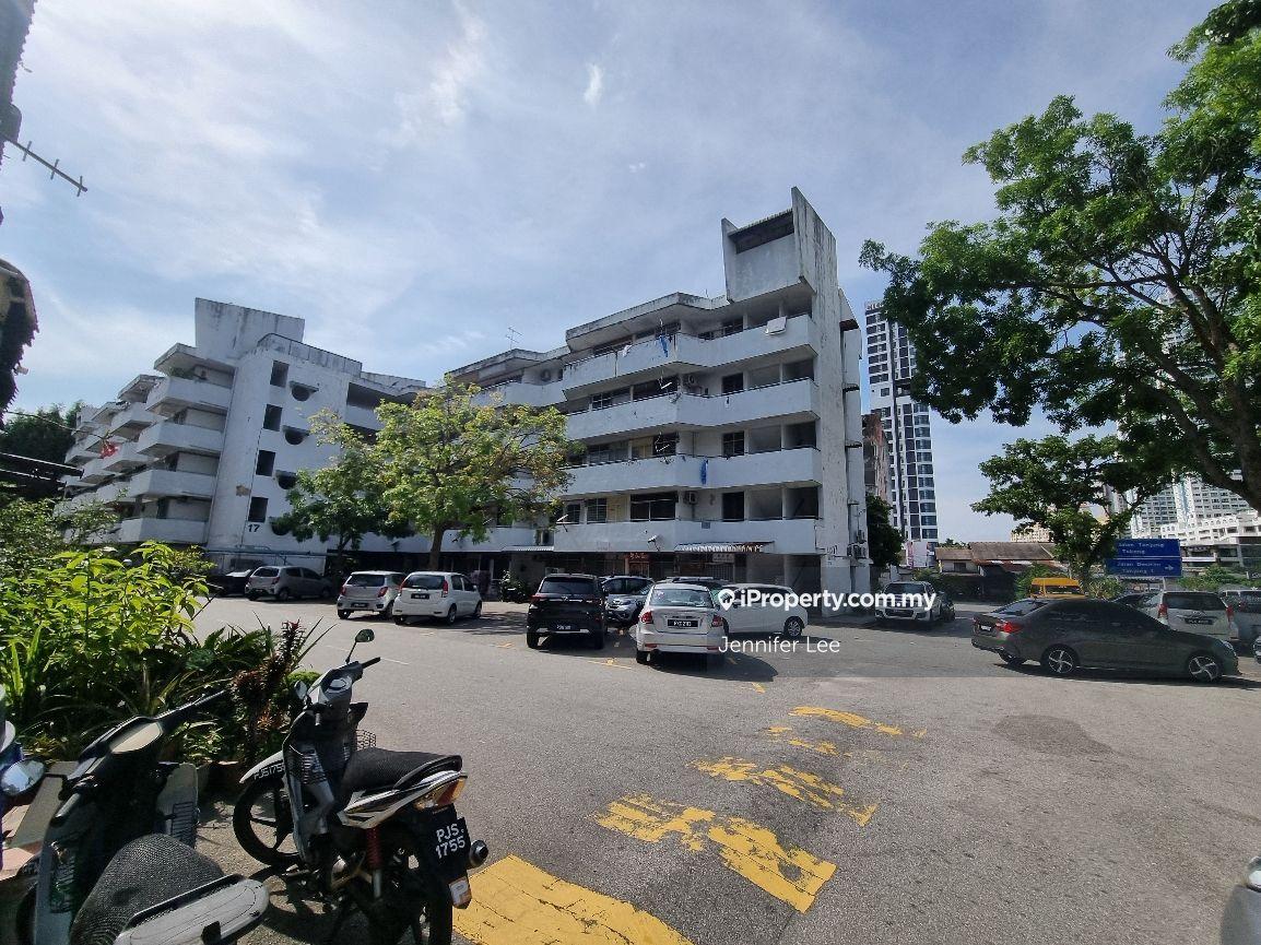 Taman batu bukit Tanjong Tokong 