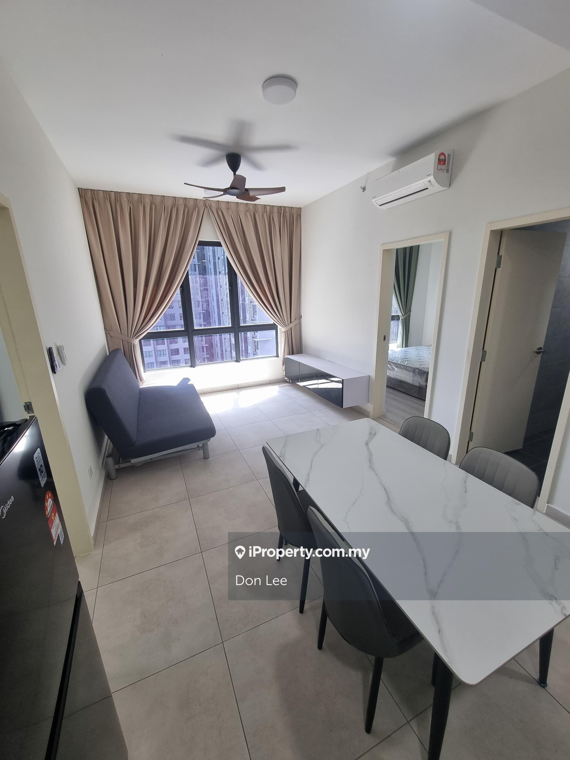 Brand New, 2 Bedroom 2 Bathroom, Fully Furniture, Ready Move in