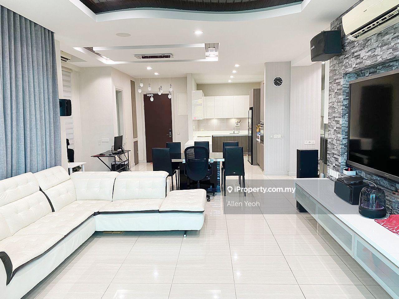 The Light Collection 2, Rare 2100sqft Unit, Corner Partial Seaview