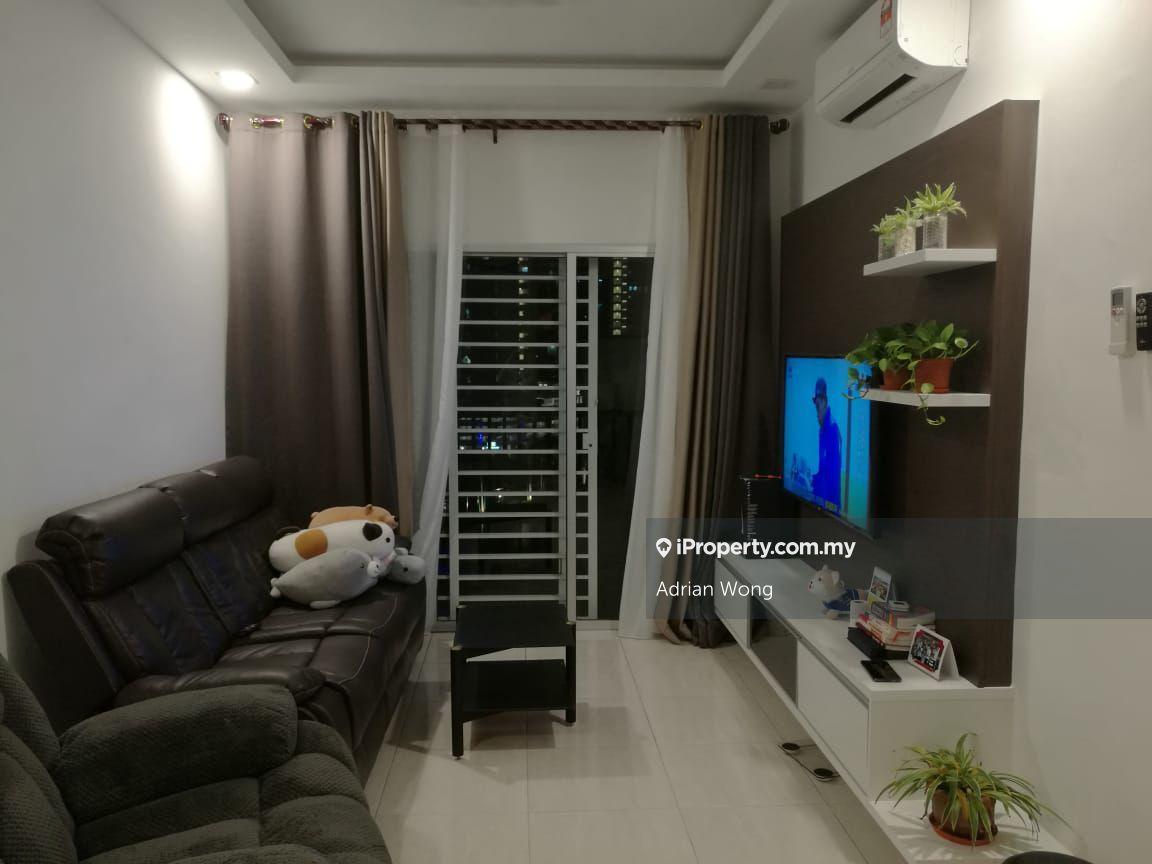Renovated unit Service Residence@Bandar Saujana Putra 21