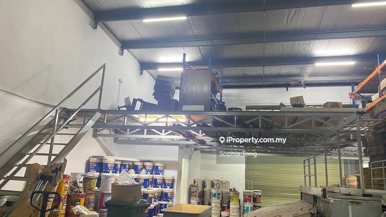Taman mount austin terrace factory