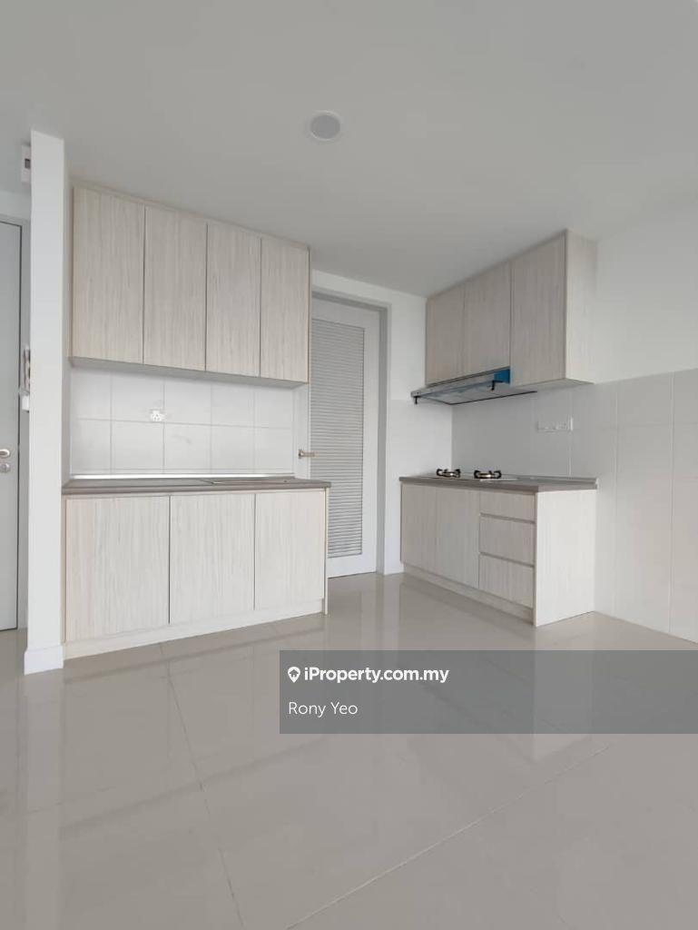 Emerald Hills Alam Damai 1195sqft 4 R 2 B Pet Friendly Unit For Sale