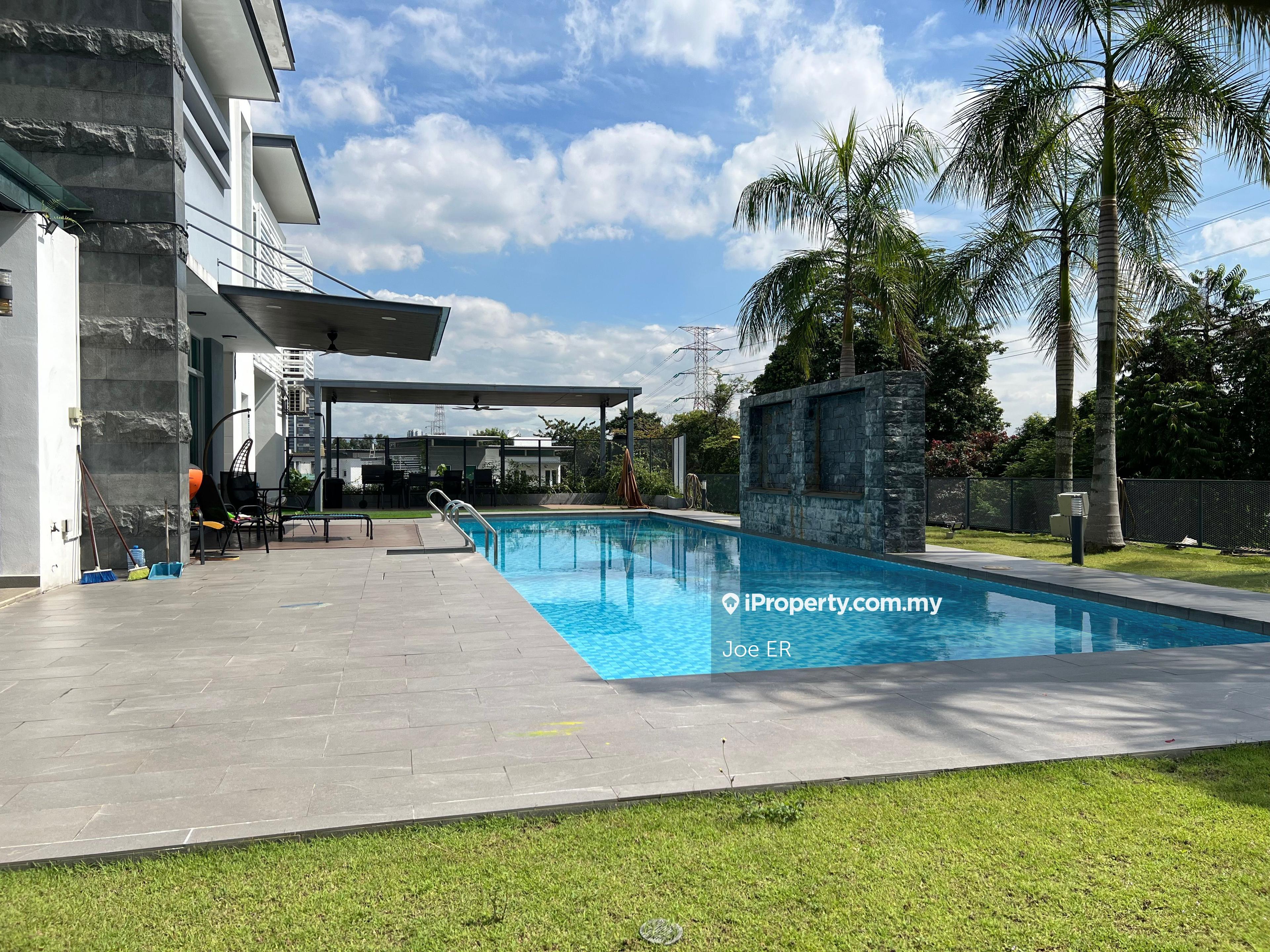 Modern Design Renovated 2.5 Storey Corner Bungalow with Swimming Pool