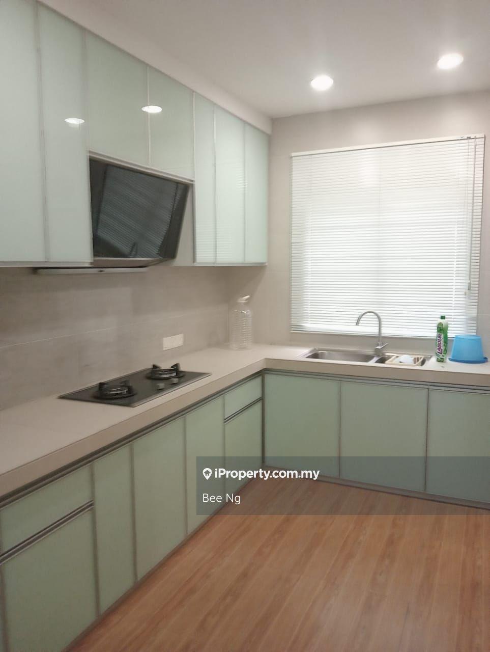 Semabok Perdana, double storey end lot 20x89 renovated unit for sale