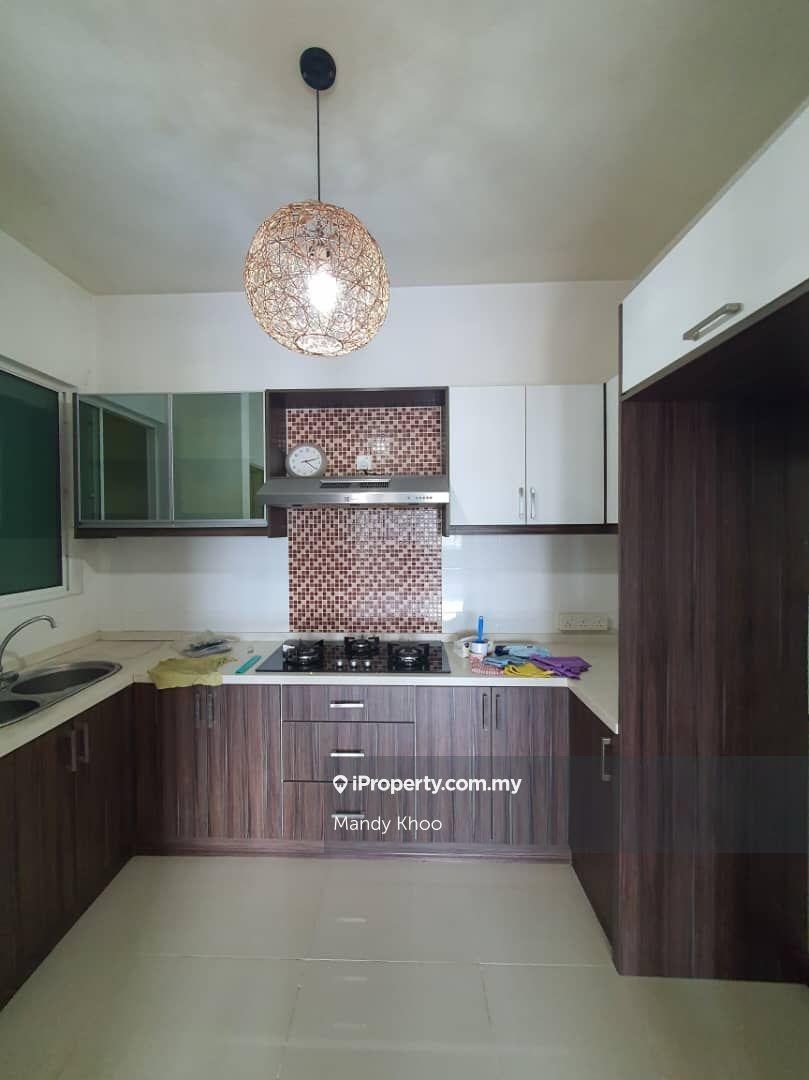 Panorama residence batu caves,sri gombak/renovated unit&2 parking lots