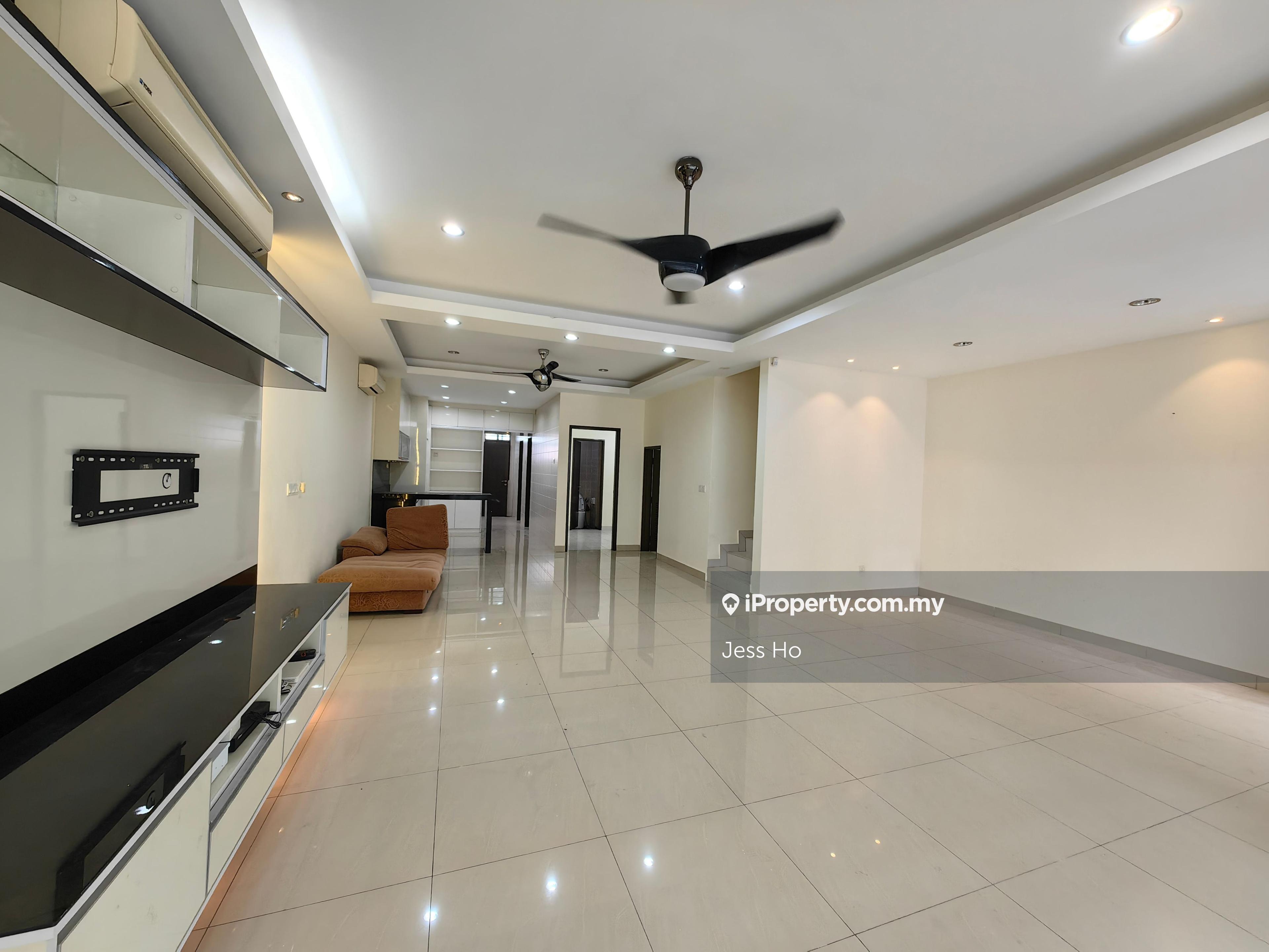 Gated & Guarded, Clubhouse, Good Condition