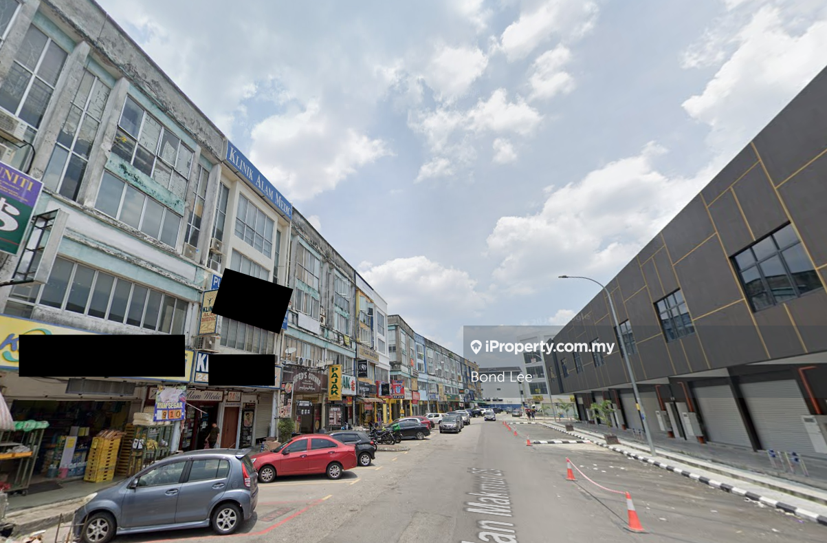 Tenanted 4storey Shop