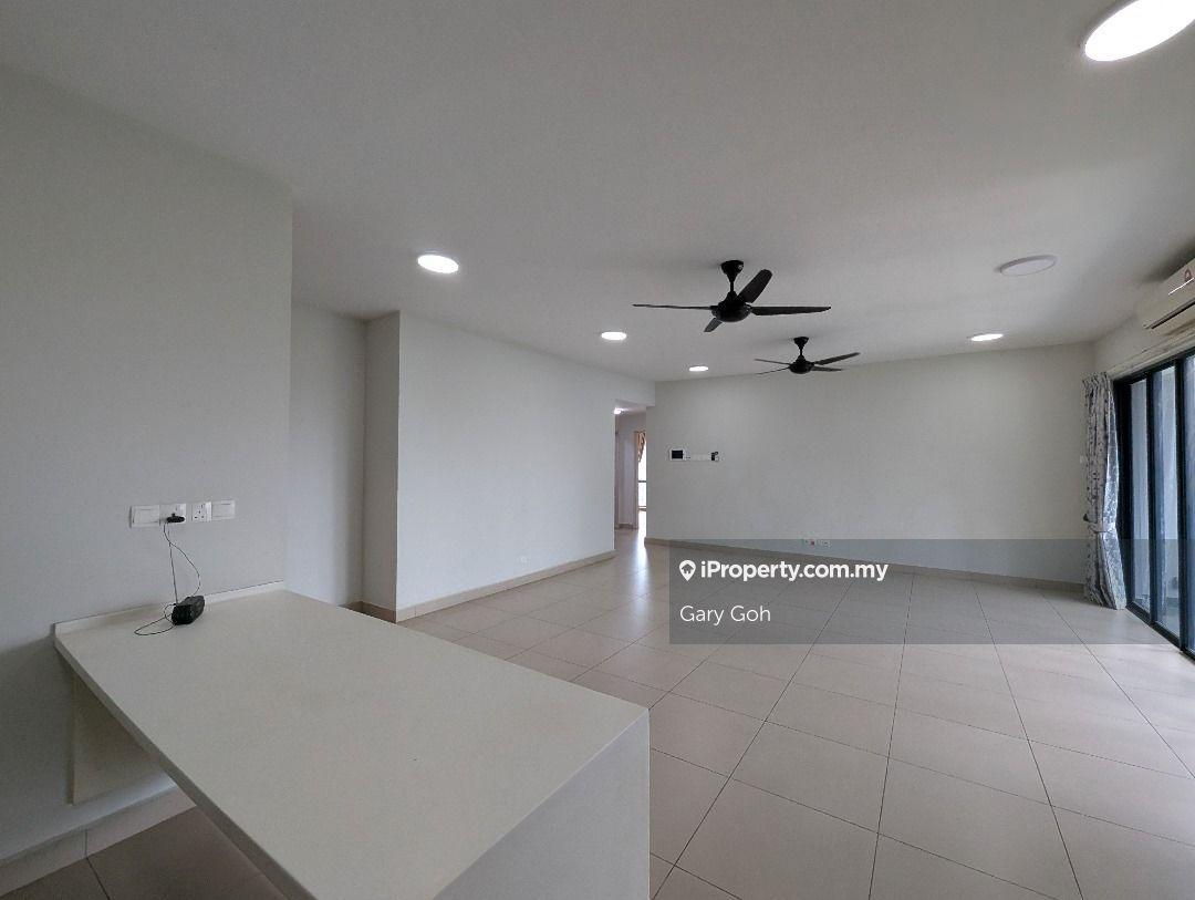 Rare corner unit with 3 car parks for sale