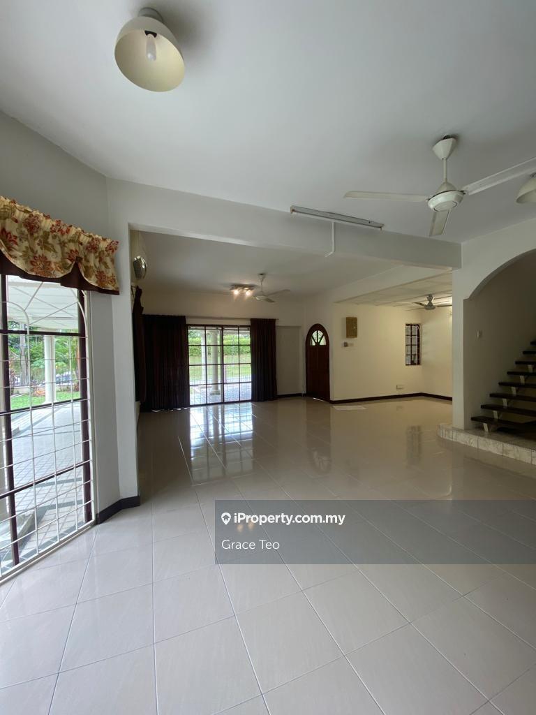 USJ 2 - Semi D with Partly Furnished for Rent