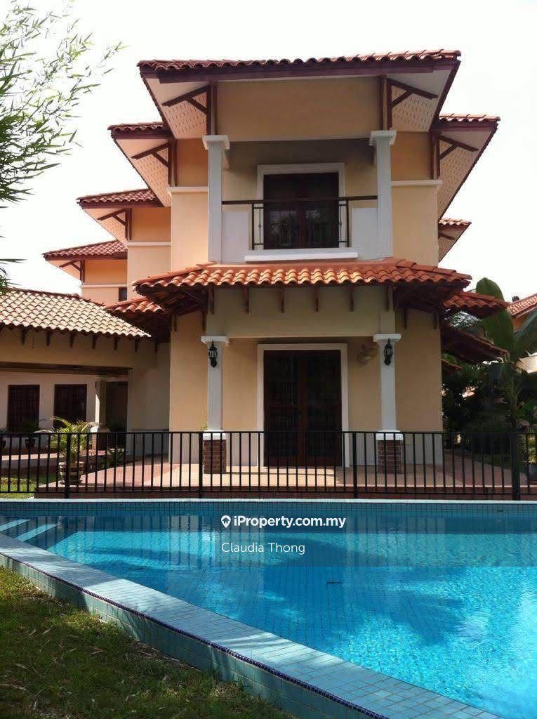 Luxury Corner Bungalow - Prestigious Mutiara Homes