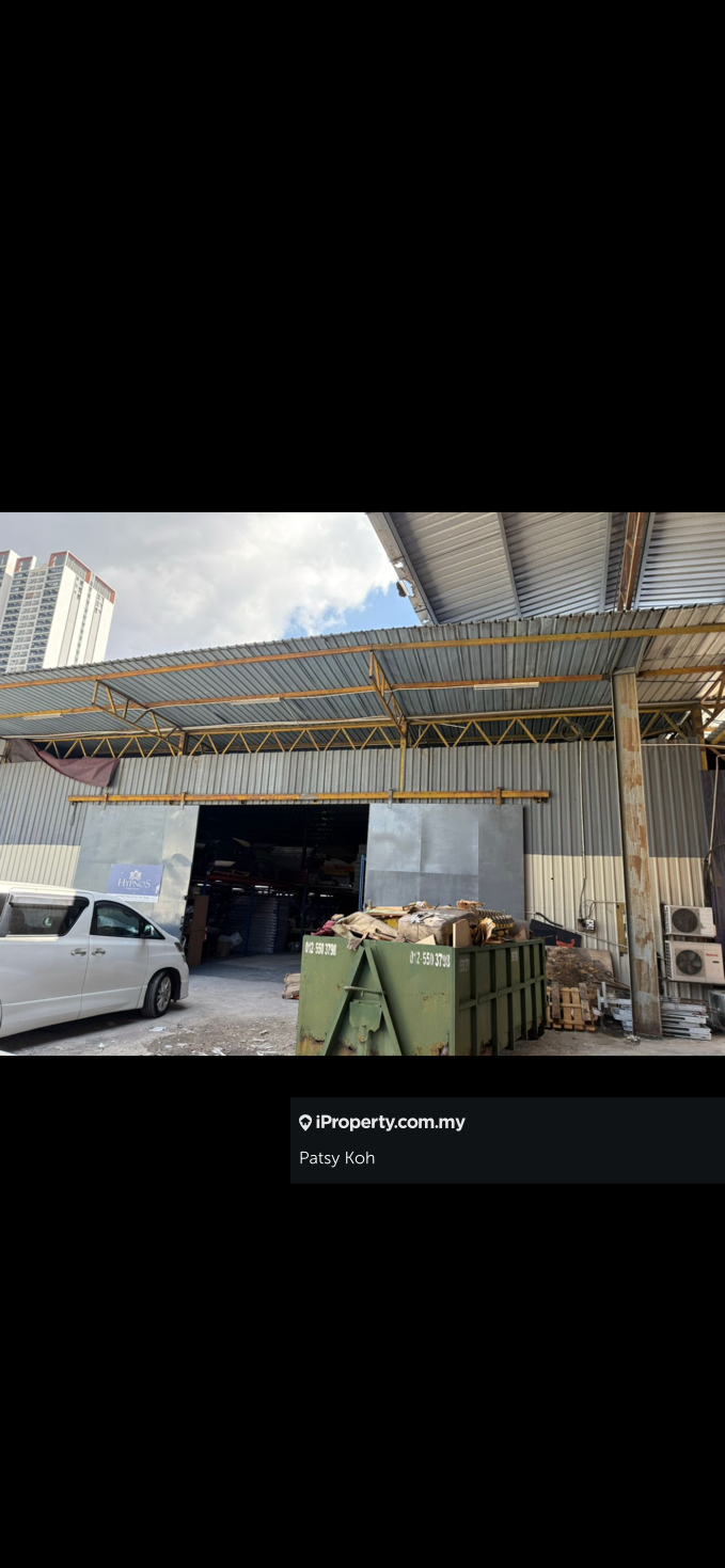 Kampung Jawa warehouse 