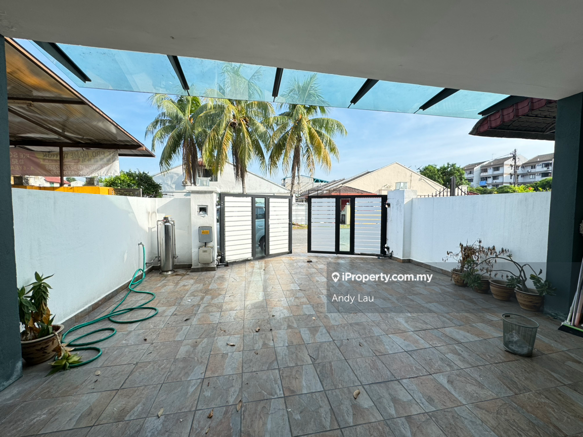 Taman kinrara single storey full reno 20x70