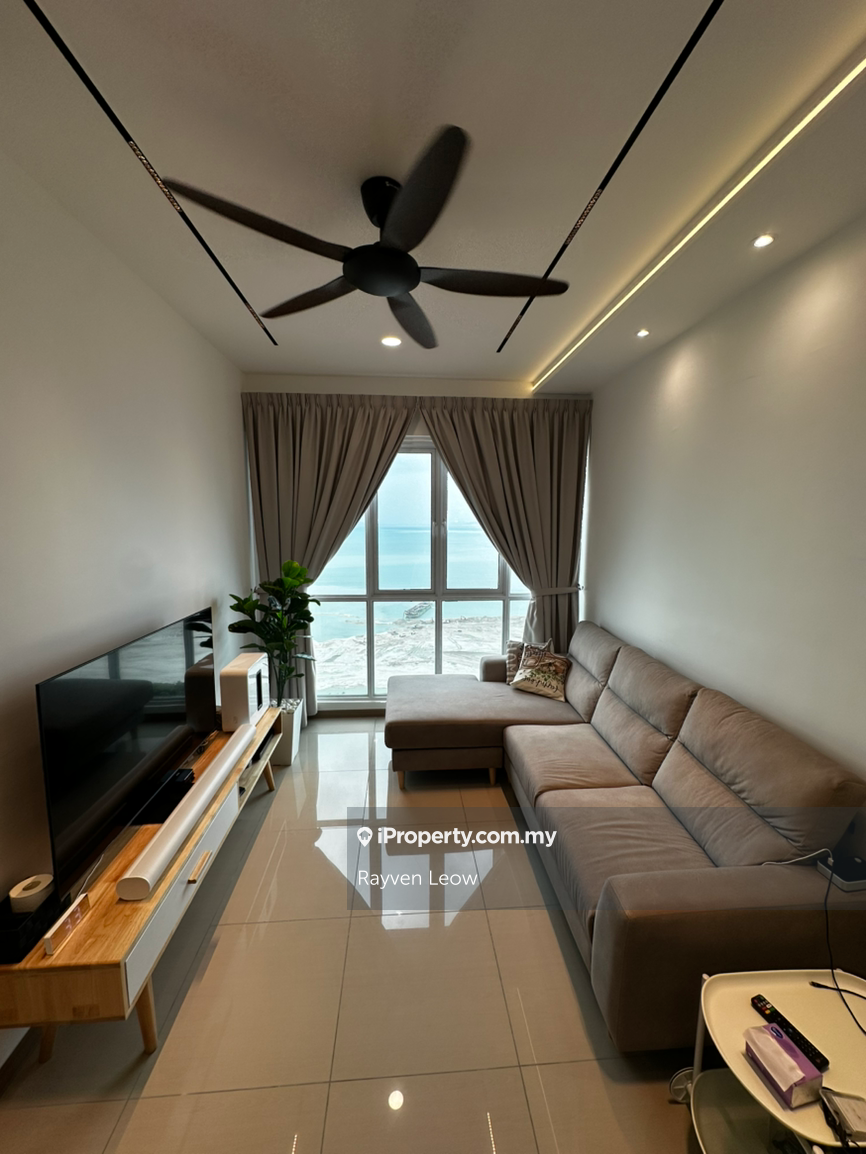 Fully Furnished & Well Renovated unit for Rent @ The Zen
