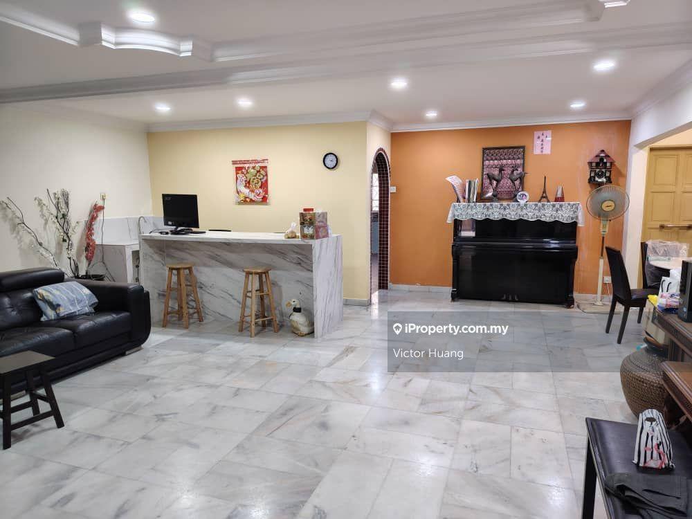 Corner 2-Storey Terrace @ Kota Kemuning