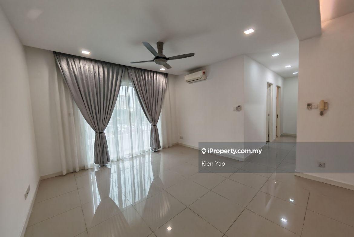 Scenaria partly furnished for rent