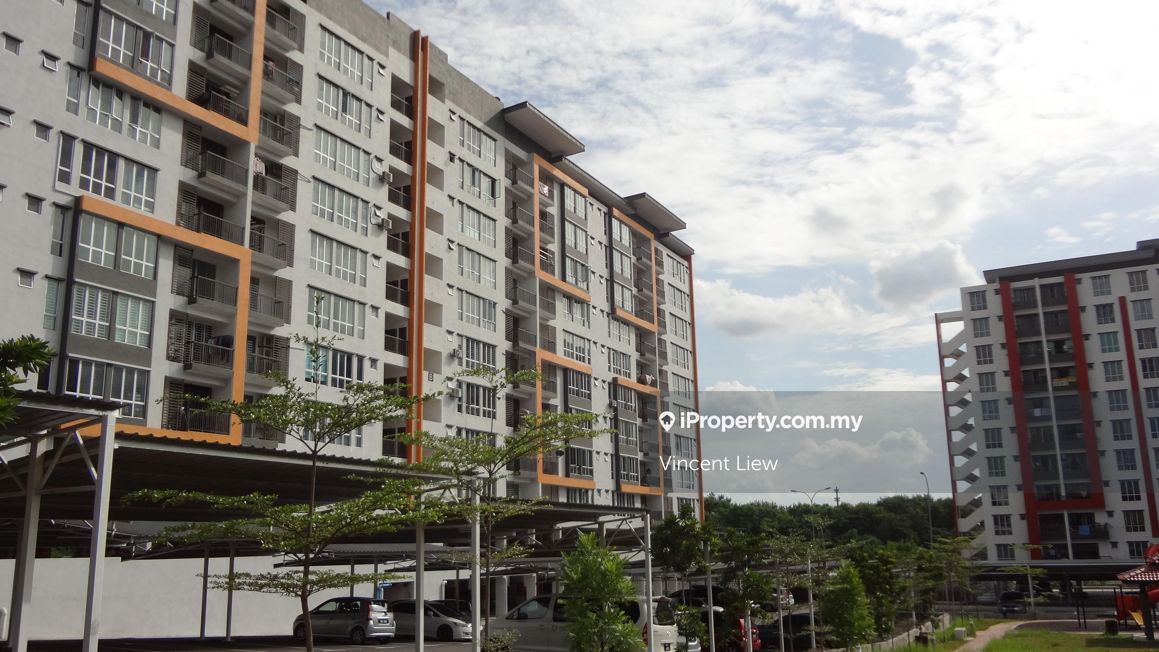 Green Suria Apartment For Sale