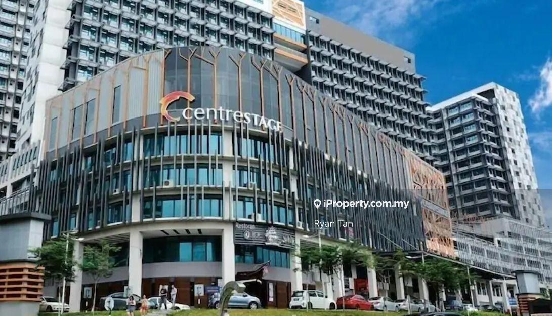 Centrestage Pj Seksyen 13 Facing main road Corner lot Enbloc