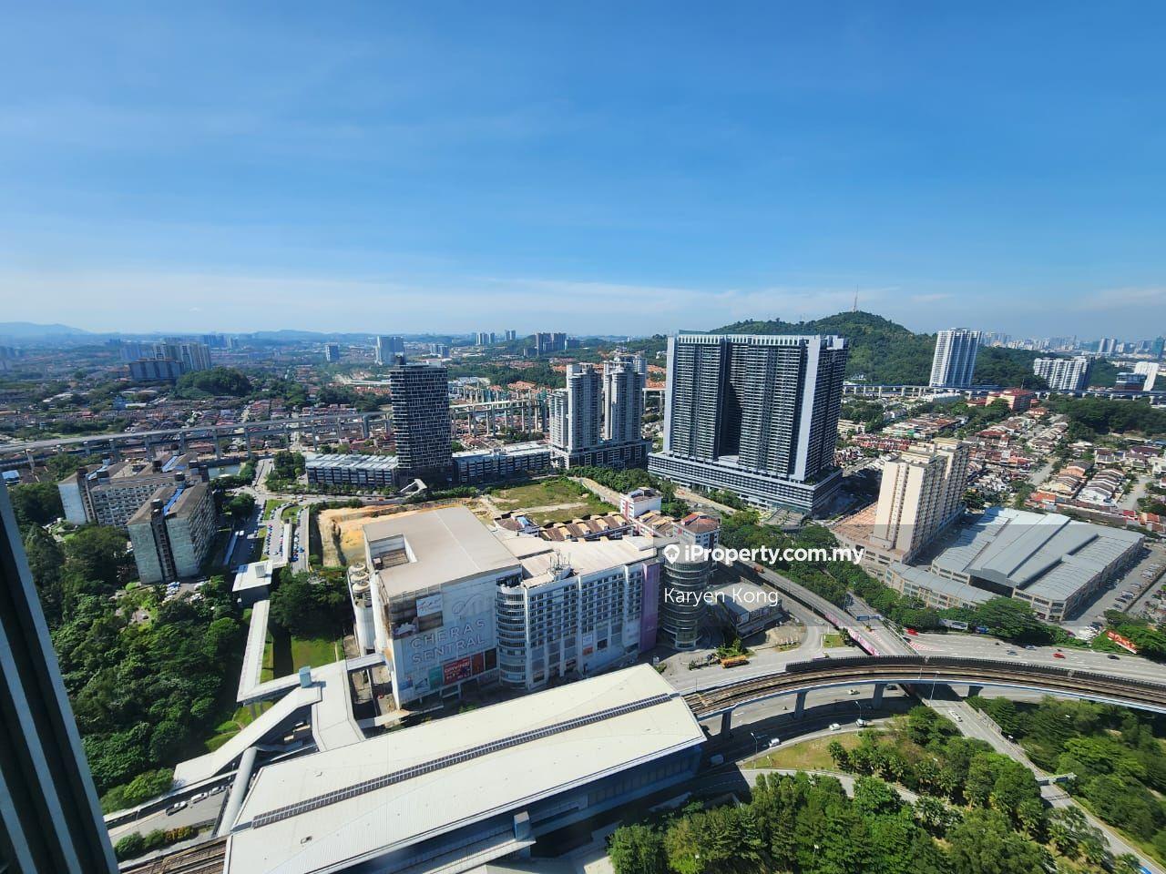 High Floor 3 Bedroom Direct Link MRT Station Cheras Sentral