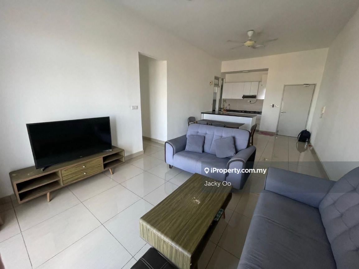Centra Residence@Nasa City 3 bedroom fully furnished with 2 carparks