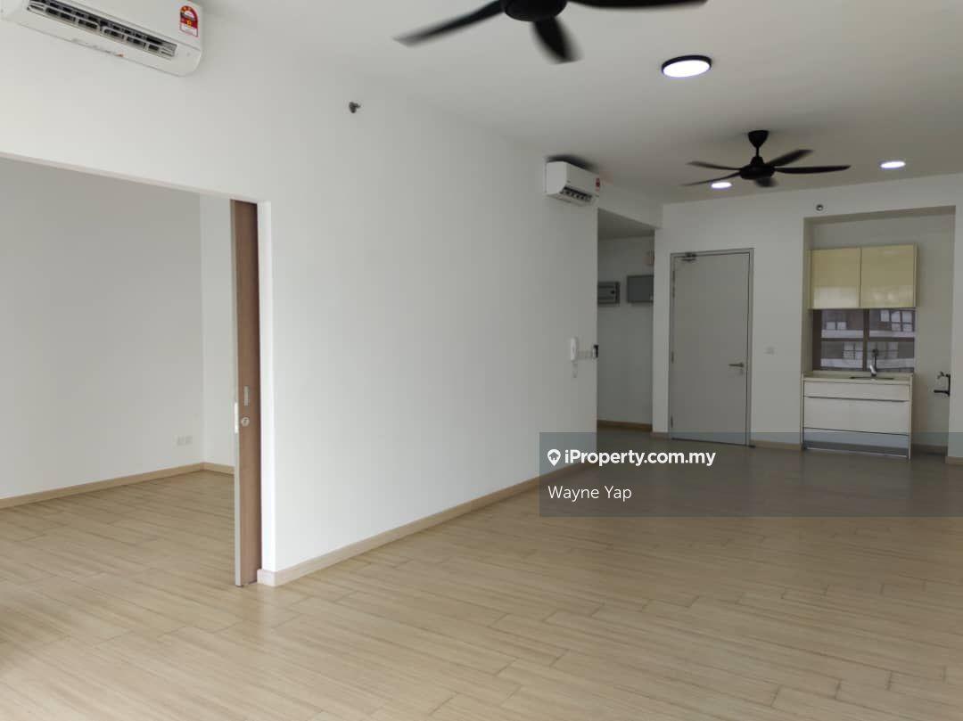 D'sara Sentral Sungai Buloh Below Market Rm100k 100% Loan Free Stamp