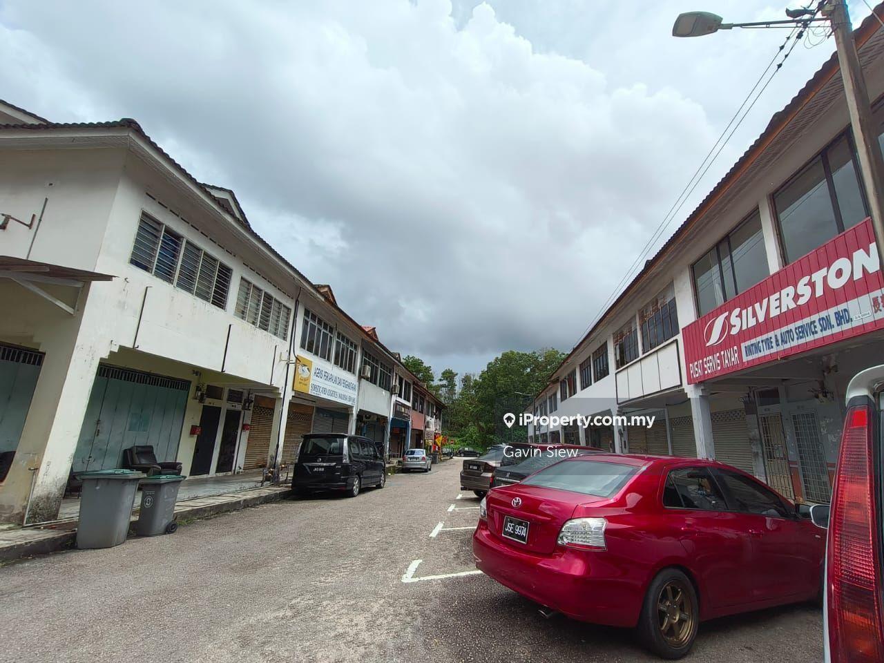Taman Rinting,Jalan Sena,Masai / 2 Storey Shop Lot