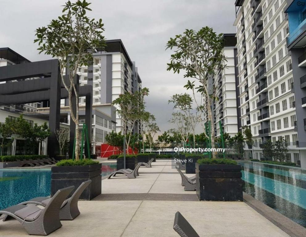 Serviced residence for Sale