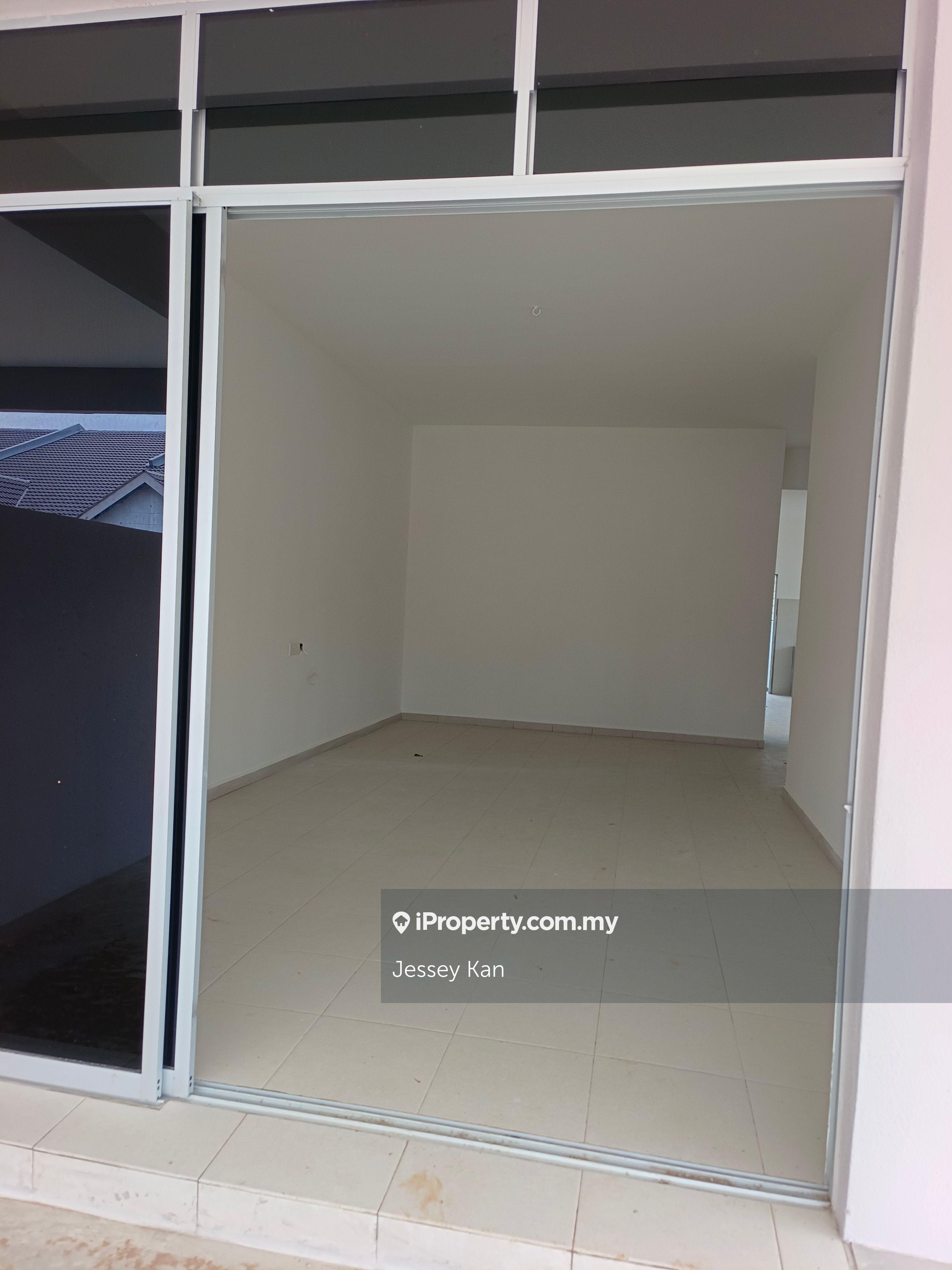 Cempaka Rumah Batu Teres setingkat - bulanan dr 1400