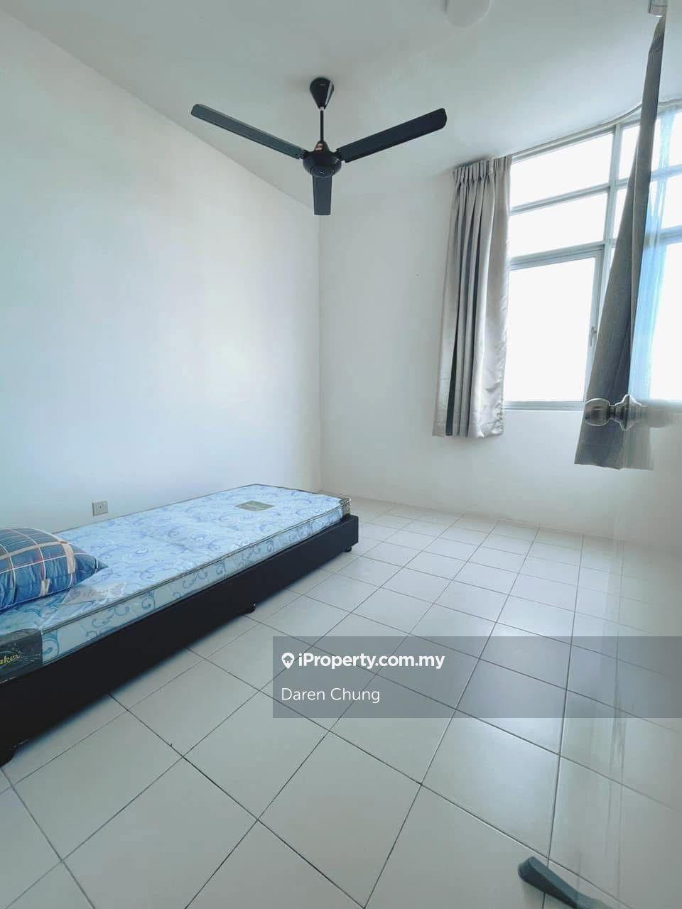 Bintaw Riverfront 3bedroom unit for rent