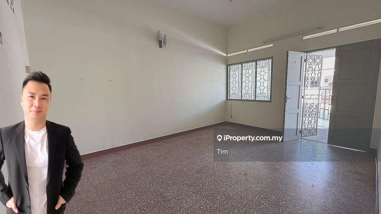 Freehold 1sty House in Town Area. Welcome to View & Discuss