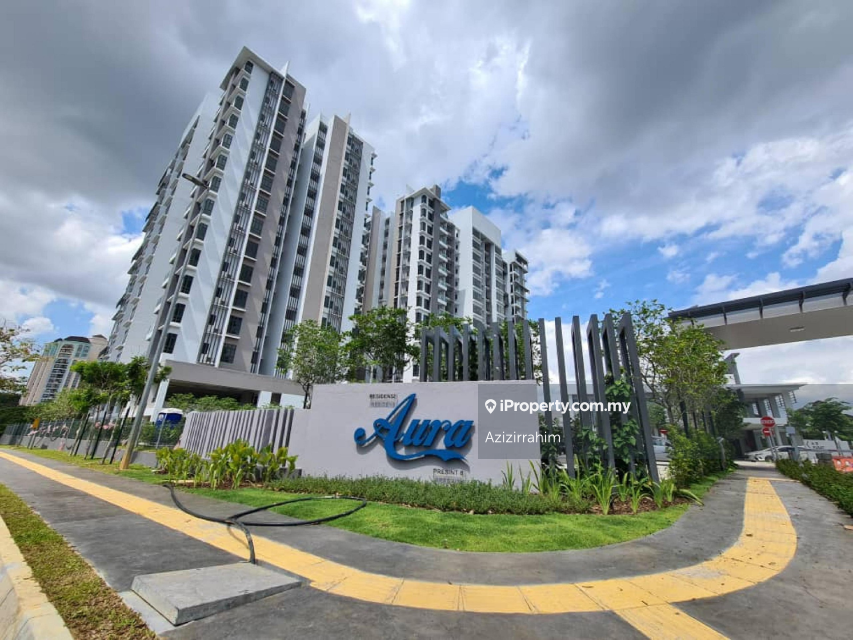 Partly Furnished Aura Residence Presint 8