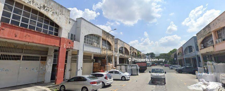 Seksyen U5 1.5 Storey Terrace Factory For Sale