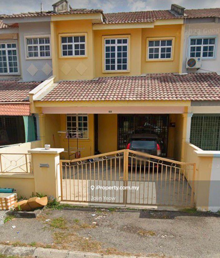Station 18 Pengkalan Utama Double Storey unoccupied Unit 