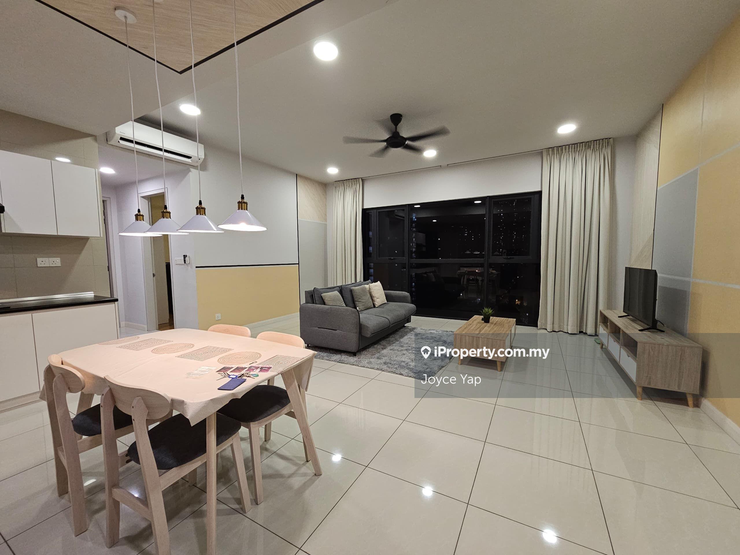 High floor unblocked kl city view! main door facing sky garden forest!
