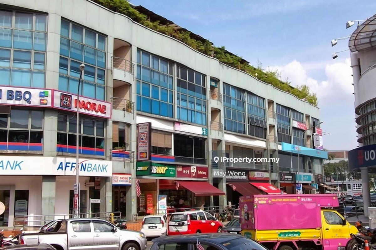 First Floor Shop Office for Rent