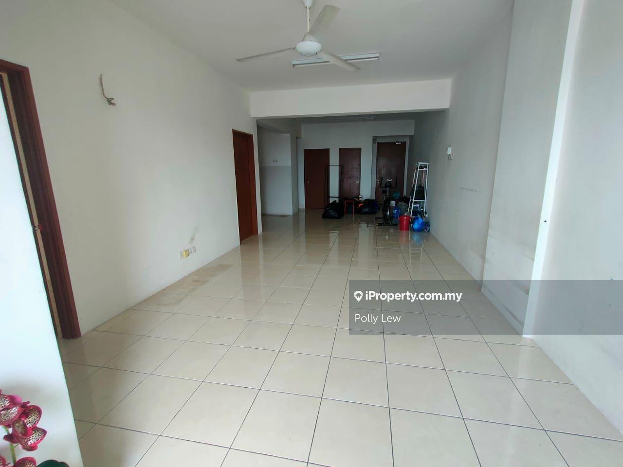 Green Suria Apartment KLCC corner unit view Sell Below Bank Value