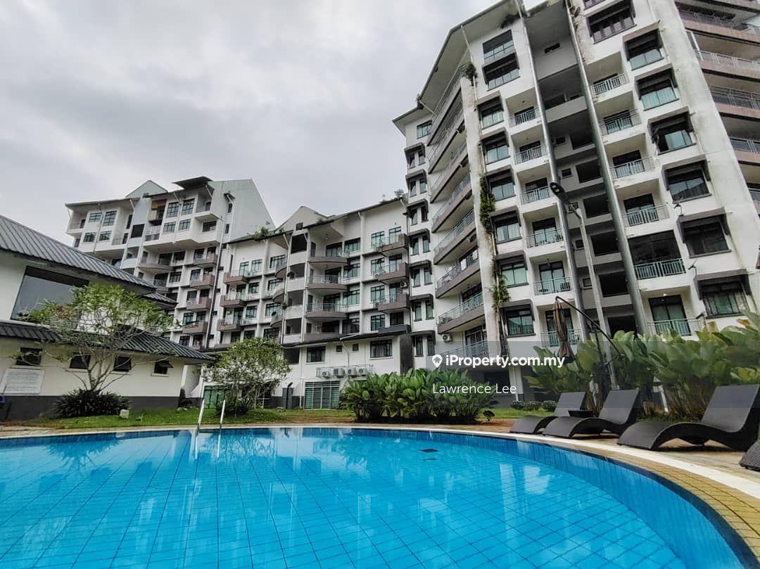 For rent: village grove condo, bdc Kuching