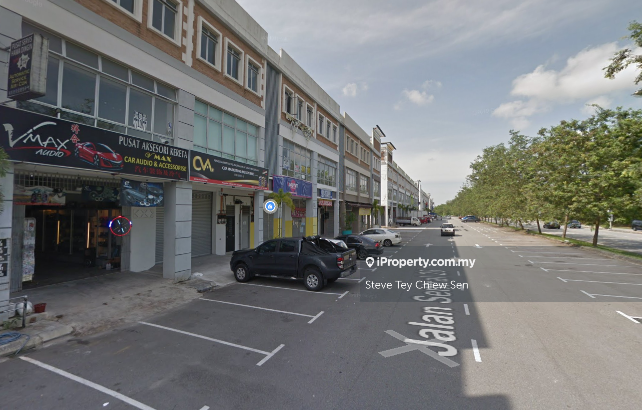 Nusa Sentral Three Storey Shoplot Facing Main Road for sale