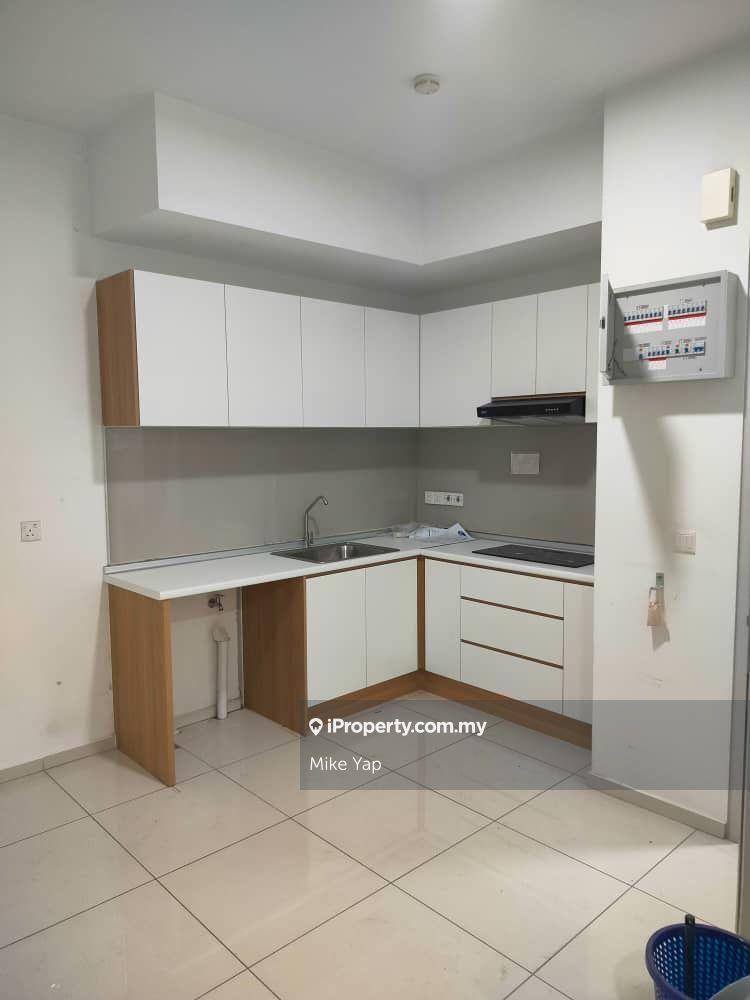 D'sara sentral residence below market price 5min MRT good invest