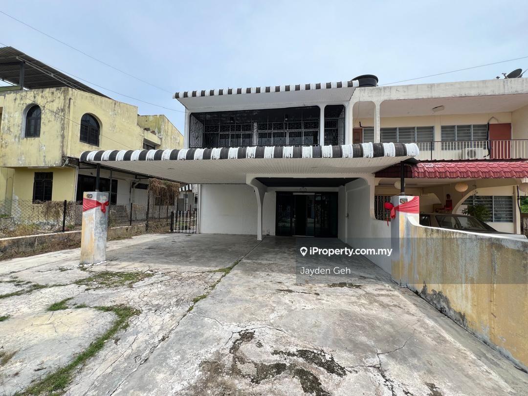 Renovated, 2 Storey Semi D, Taman Lumba Kuda / Taman Golf
