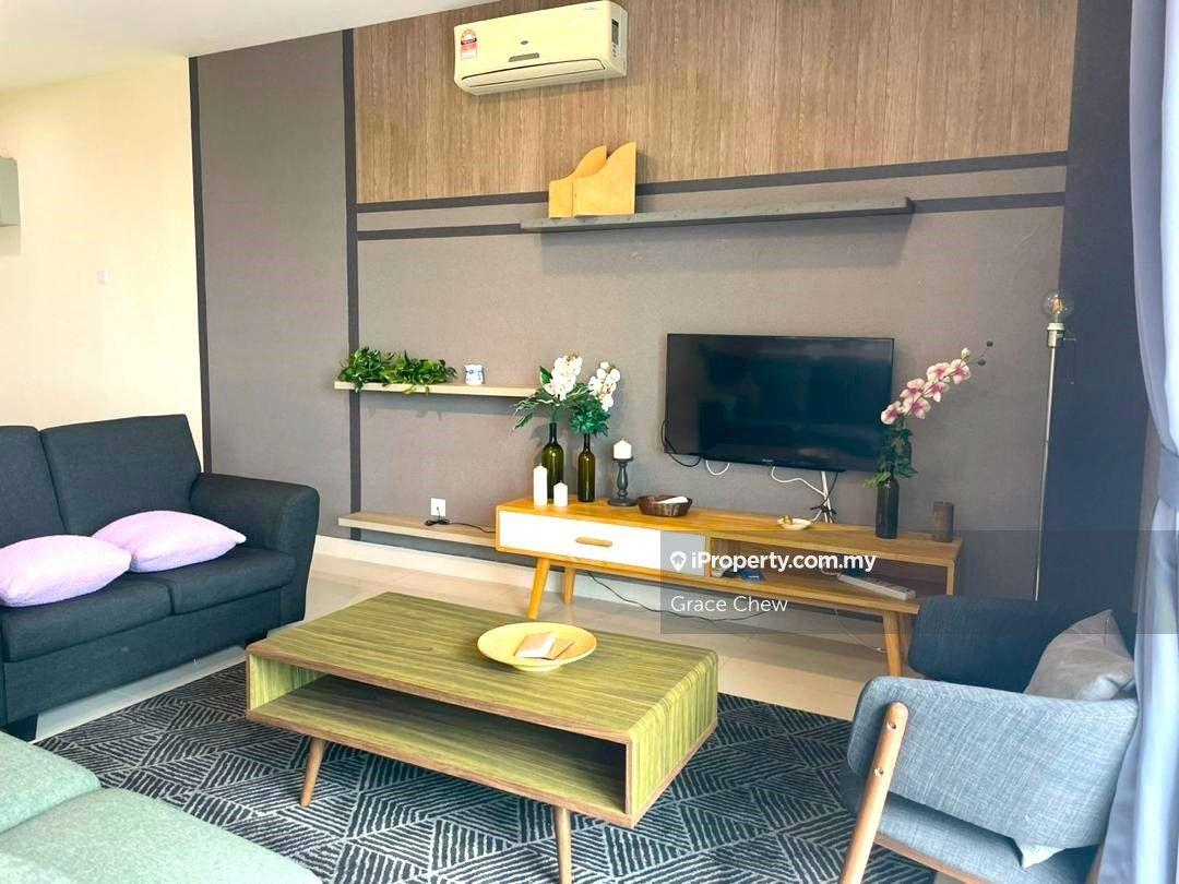 Full Furnished 3 Bedrooms Condo at Medini Signature for Rent