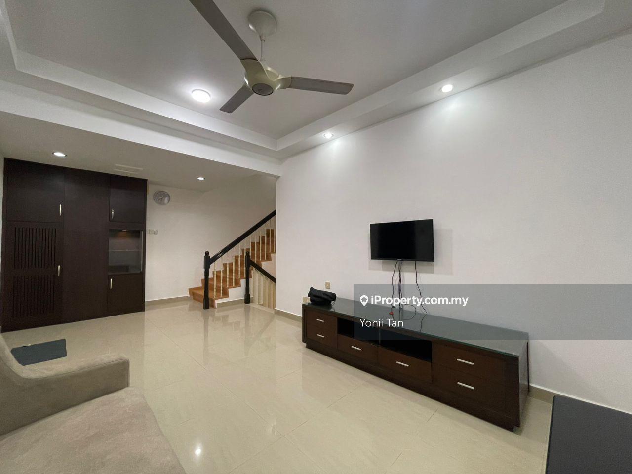Well Maintained Unit